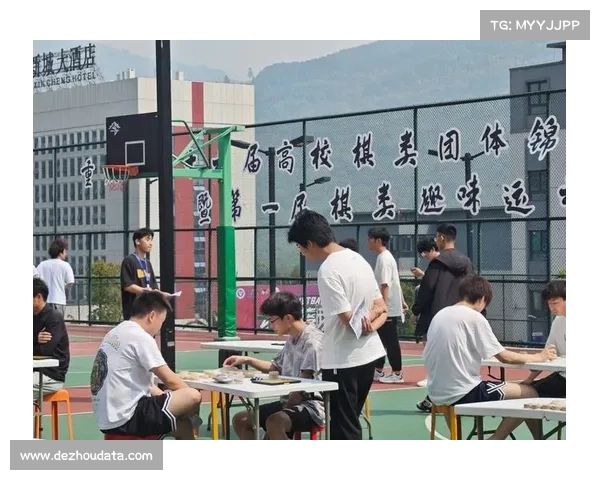 社区运动会增设双杠趣味赛推动群众体育多元化发展提升参与感与趣味性