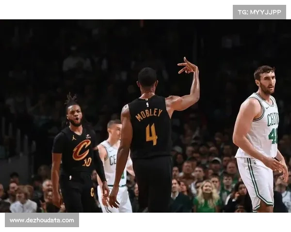 猛龙客战骑士,米切尔莫布利有望复出保住东部第2 猛龙客战骑士,米切尔莫布利有望复出保住东部第2