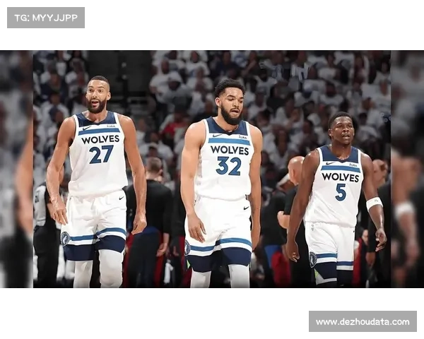 鹈鹕众将休斯顿备战火箭,墨菲等球员训练照曝光 鹈鹕众将休斯顿备战火箭,墨菲等球员训练照曝光